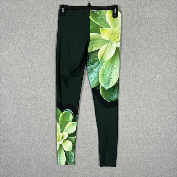 57 Peaks Leggings Small Green‎ Succulent Yoga Performance 7/8 Soft Butter $98 - Picture 7 of 9